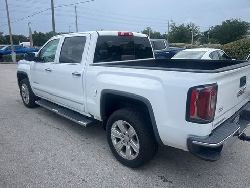 Used 2018 GMC Sierra 1500 SLT AWD/4WD image 17