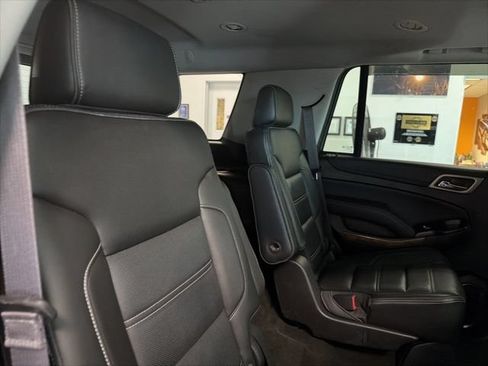 Used 2017 GMC Yukon Denali w/ Open Road Package AWD/4WD image 29