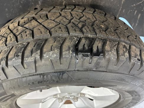 Used 2016 RAM 1500 Express image 31