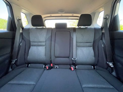 Used 2025 Nissan Rogue SV FWD image 35