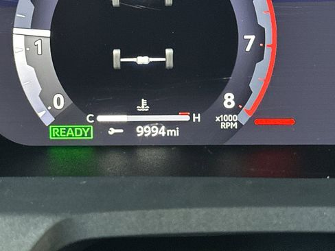 Certified 2025 Toyota Tacoma TRD Off-Road w/ TRD Off Road Upgrade Package image 25