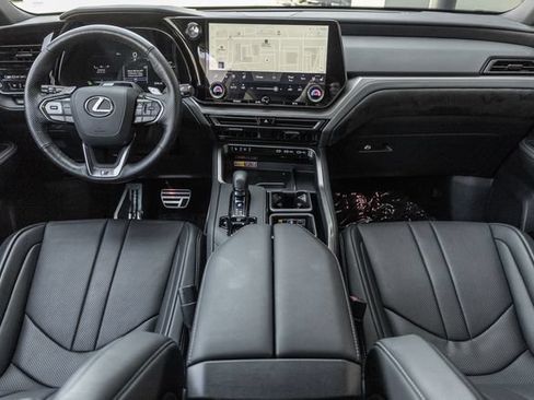 Used 2026 Lexus TX 500h AWD w/ Technology Package image 10