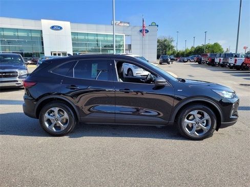 New 2025 Ford Escape ST-Line w/ Equipment Group 301A image 12