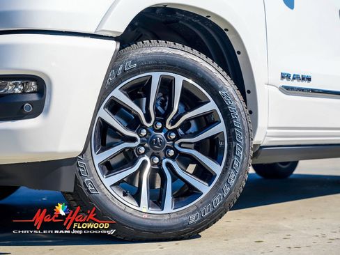 New 2026 RAM 1500 Limited w/ Body Color Bumper Group image 2