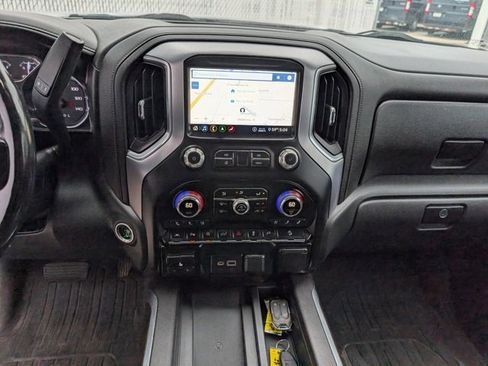 Used 2020 GMC Sierra 1500 SLT w/ SLT Premium Plus Package image 3