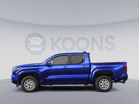 Used 2024 Toyota Tacoma SR5 image 4