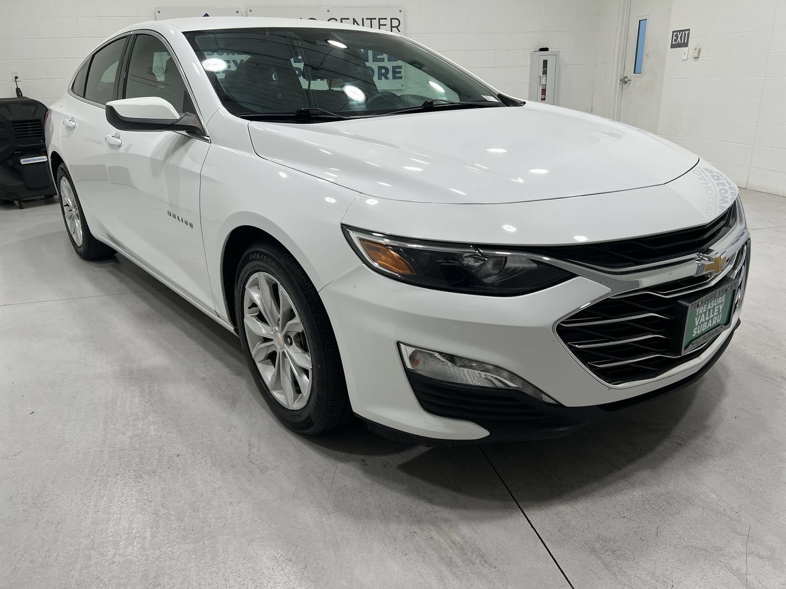 Used 2024 Chevrolet Malibu LT FWD image 2