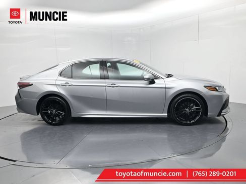 Used 2024 Toyota Camry XSE FWD image 1