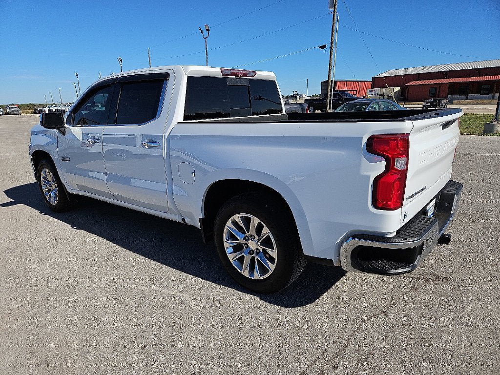 Used 2020 Chevrolet Silverado 1500 LTZ w/ LTZ Texas Edition RWD image 4