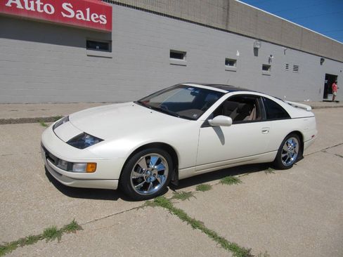 Used 1990 Nissan 300ZX GS RWD image 2