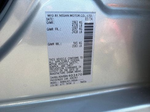 Used 2024 Nissan Altima 2.5 SV FWD image 29