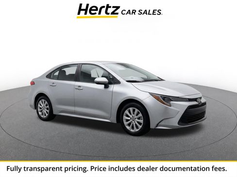 Used 2025 Toyota Corolla LE FWD image 1