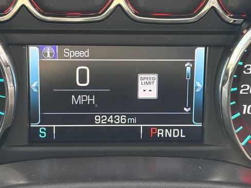 Used 2018 GMC Sierra 1500 SLT AWD/4WD image 13