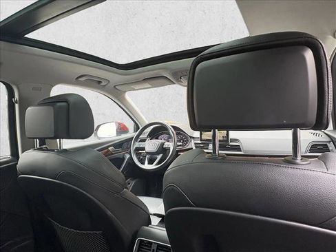 Used 2018 Audi Q5 2.0T Premium Plus image 18