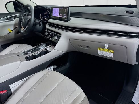 New 2026 INFINITI QX60 Luxe image 37