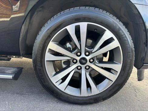 Used 2021 Ford Expedition Max Limited AWD/4WD image 22