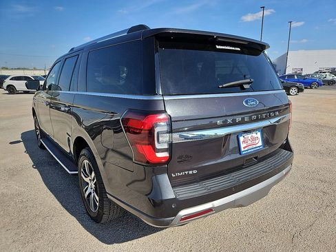 Used 2022 Ford Expedition Max Limited image 5
