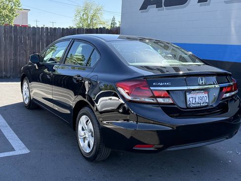 Used 2013 Honda Civic LX image 4