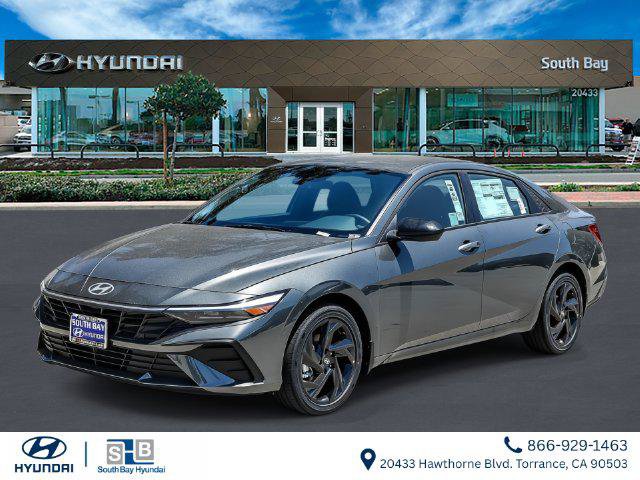 New 2026 Hyundai Elantra SEL FWD image 1