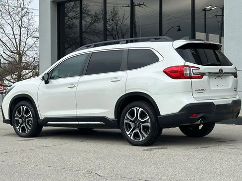 Used 2023 Subaru Ascent Limited image 7