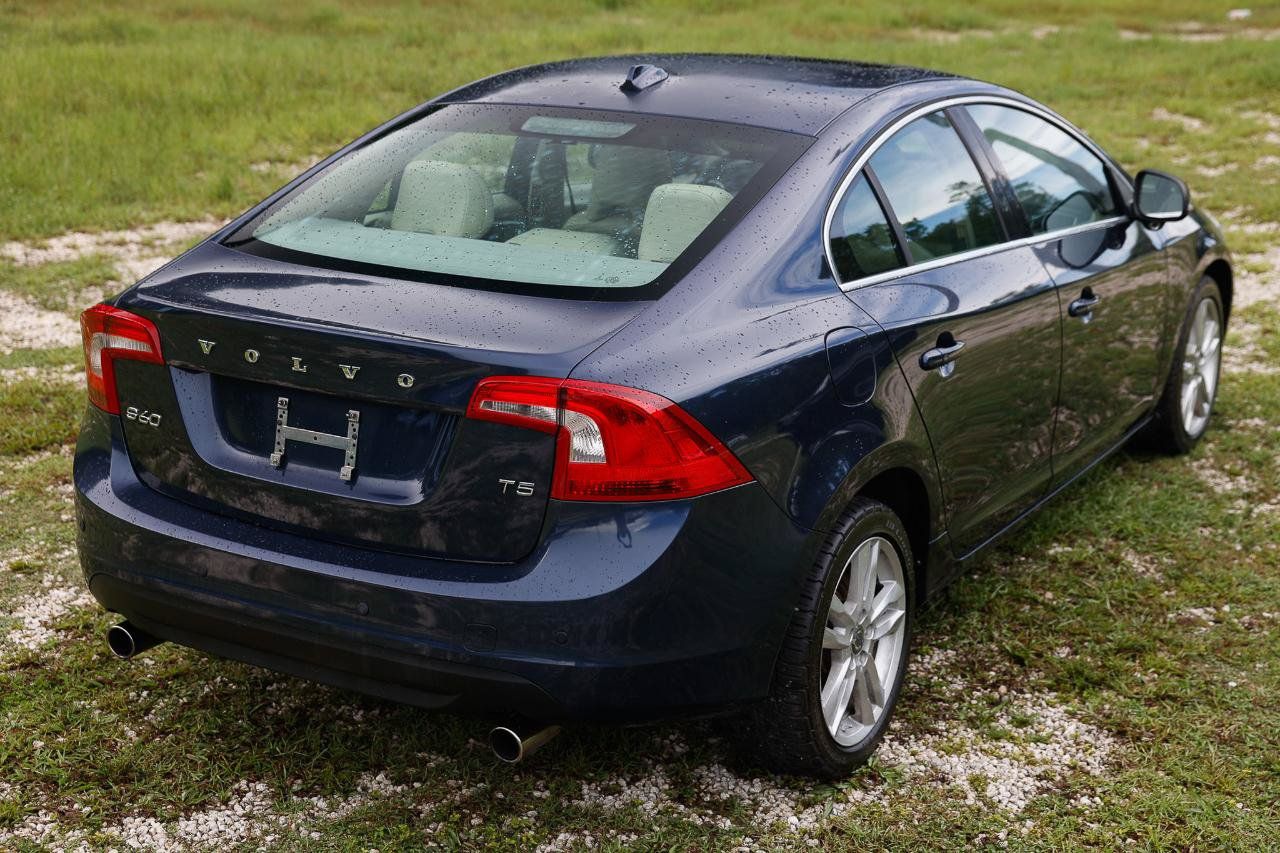 Used 2013 Volvo S60 T5 FWD image 11
