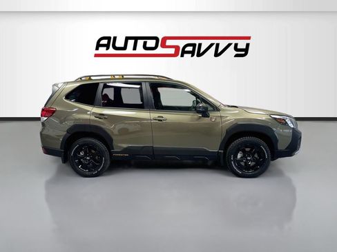 Used 2025 Subaru Forester Wilderness w/ Wilderness Package AWD/4WD image 8