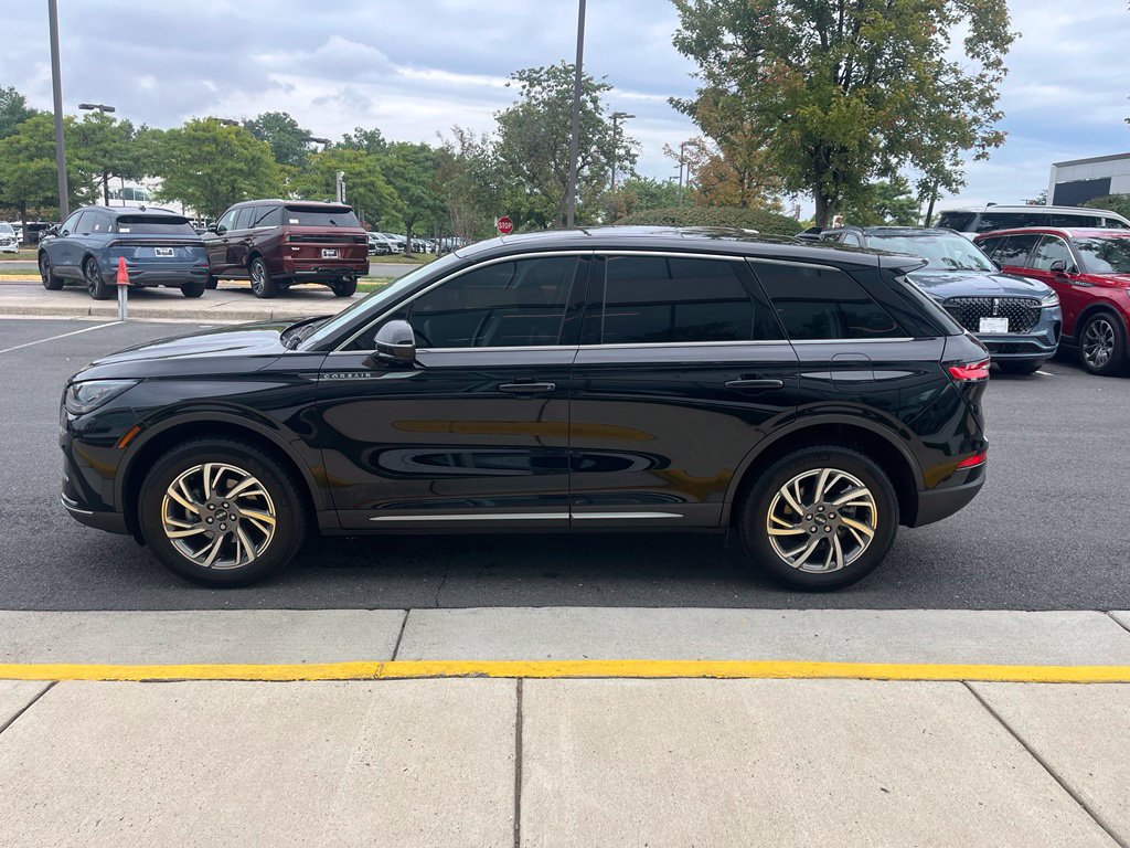 Certified 2023 Lincoln Corsair AWD w/ Equipment Group 101A image 6