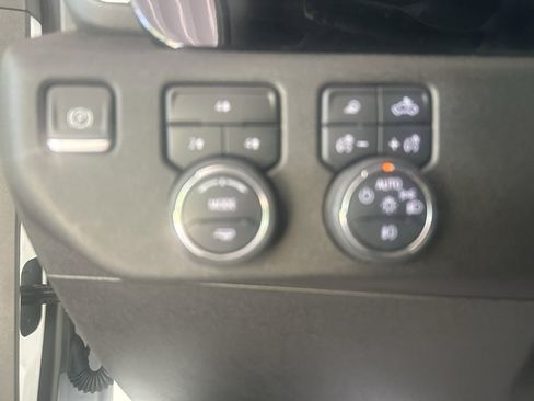 Used 2025 Chevrolet Silverado 2500 LT w/ All Star Edition AWD/4WD image 25