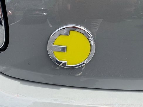 Used 2022 MINI Cooper SE FWD image 8