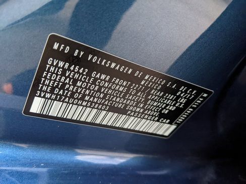 Used 2017 Volkswagen Golf Alltrack image 30