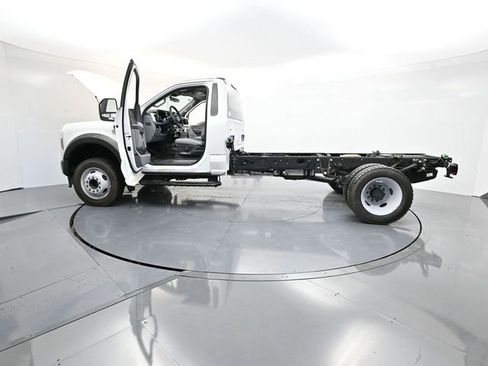New 2024 Ford F450 XL image 36