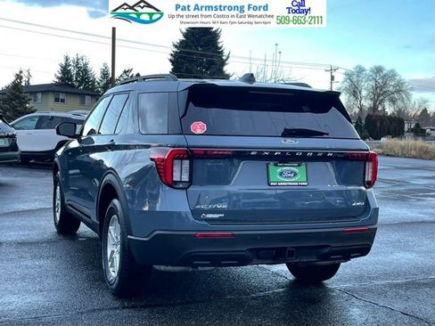 New 2026 Ford Explorer Active image 3