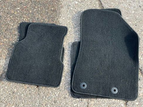 Used 2024 Jeep Compass Limited image 39