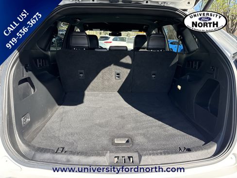 Used 2022 Ford Edge ST-Line image 45