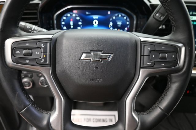 Used 2024 Chevrolet Silverado 1500 RST AWD/4WD image 17