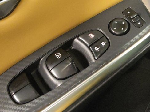 Used 2020 Nissan Sentra SV w/ SV Premium Package FWD image 27