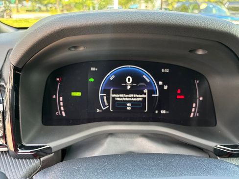 New 2026 Toyota Camry Hybrid FWD image 41