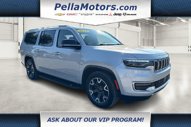 Used 2024 Jeep Wagoneer L Series III w/ Flexible Seating Group AWD/4WD image 1