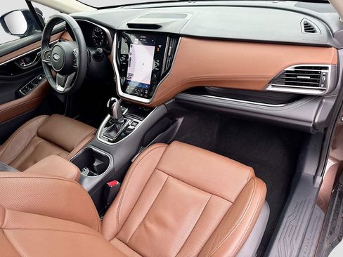 Used 2021 Subaru Outback Touring w/ Popular Package #2 image 38