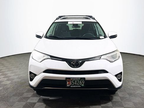 Certified 2018 Toyota RAV4 XLE image 3