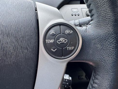 Used 2014 Toyota Prius Four FWD image 16