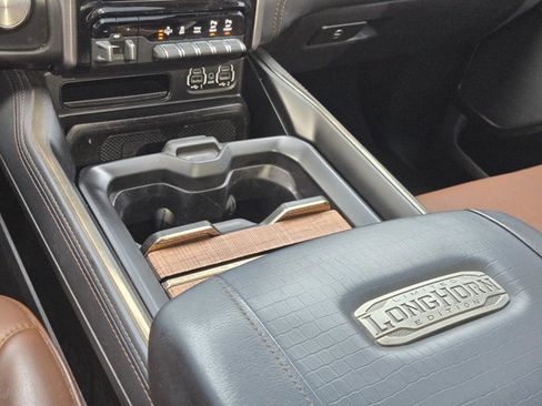 Used 2022 RAM 1500 Limited AWD/4WD image 34