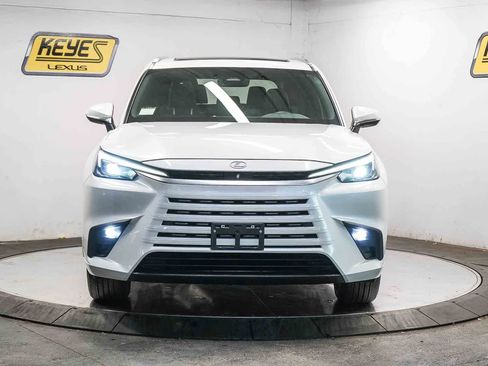 Used 2025 Lexus TX 350 FWD w/ Convenience Package image 6