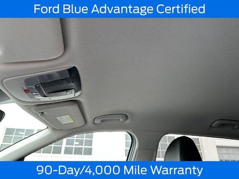 Used 2024 Kia Sorento S AWD/4WD image 14