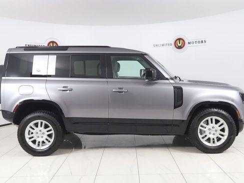 Used 2022 Land Rover Defender 110 X-Dynamic HSE AWD/4WD image 2