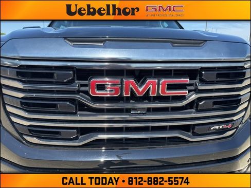 Used 2024 GMC Sierra 1500 AT4 w/ Technology Package image 12