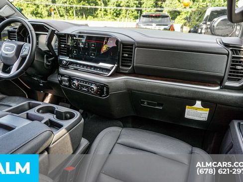 Used 2026 GMC Sierra 1500 SLT AWD/4WD image 23