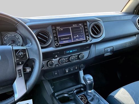 Used 2021 Toyota Tacoma TRD Sport AWD/4WD image 7