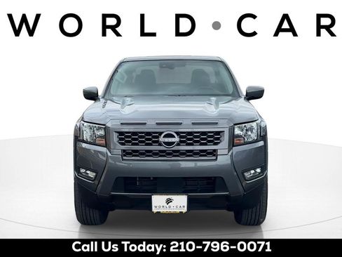 Used 2025 Nissan Frontier SV w/ SV Convenience Package RWD image 8