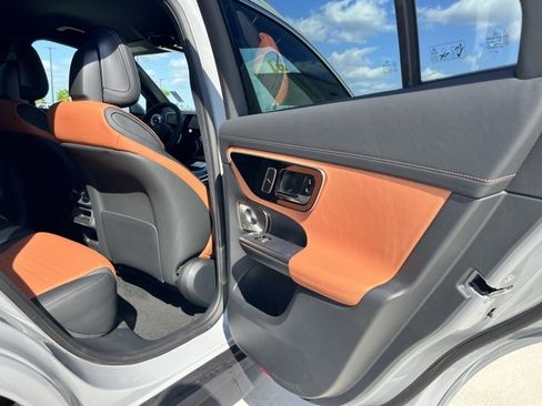 New 2026 Mercedes-Benz GLC 300 image 20